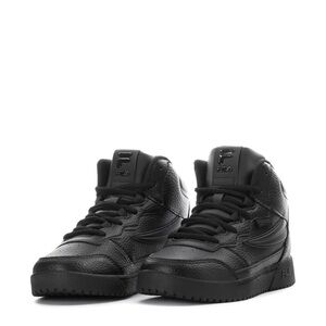 FILA Octavio Women’s Sneakers size 9 wore once! Like new !